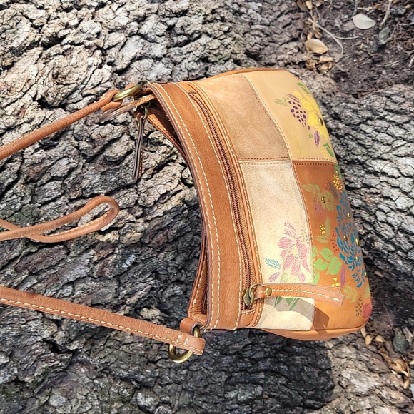 ✨️2 For 20✨️ Fossil Leather Bag - Picture 9 of 12